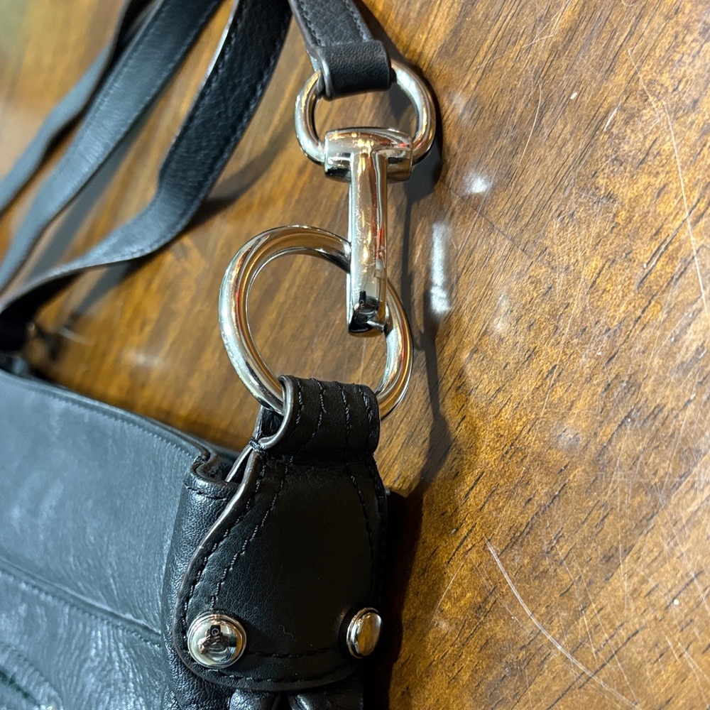 B. Makowsky Black Leather Shoulder Bag - Picture 6 of 8